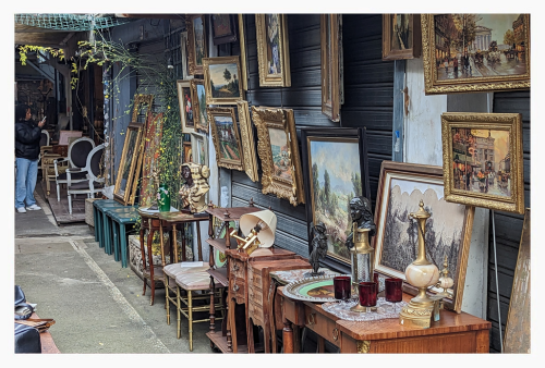 Our Favorite Paris Antiques Markets
